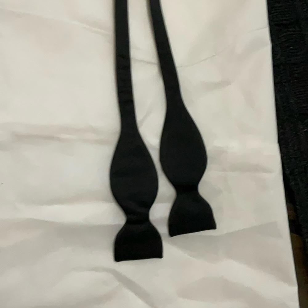 Black tuxedo bow tie